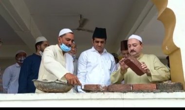 महिला जायरीन के लिये कॉरिडोर का निर्माण