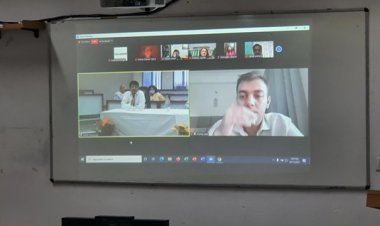 जॉन्स हॉपकिन्स ब्लूमबर्ग स्कूल ऑफ पब्लिक हेल्थ, बाल्टीमोर, यूएसए ने आईआईएचएमआर यूनिवर्सिटी के सहयोग से मास्टर ऑफ पब्लिक हेल्थ के अपने 9वें समूह (कोहोर्ट-9) को शुरू किया