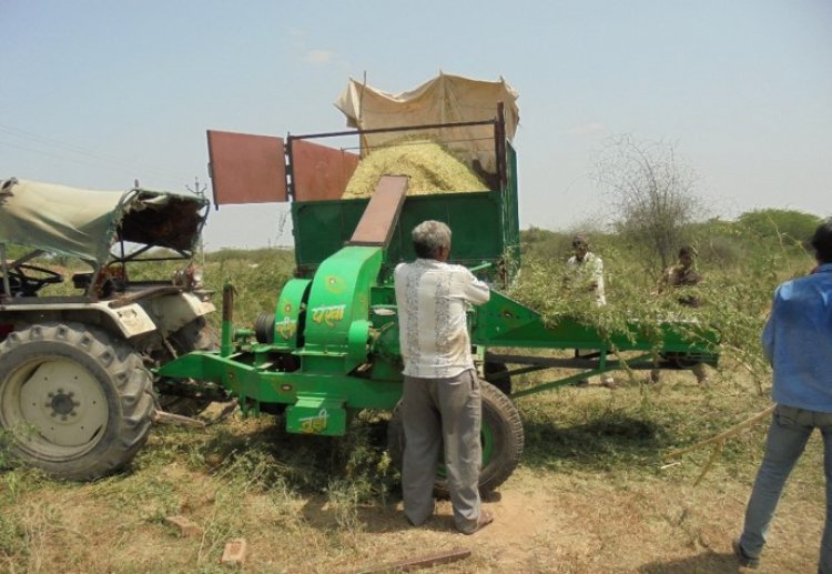 अंबुजा सीमेंट लिमिटेड किसानों की सहायता के लिए आई आगे, अपने संयंत्रों के लिए बायोमास ईंधन की खरीद के माध्यम से अतिरिक्त आमदनी अर्जित करने का अवसर